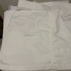 Intro Love the fit White Stretch Skort Sheri skort power stretch size 16 New